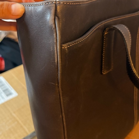 Coach Vintage Hampton Chocolate Brown Leather Laptop Shoulder Bag - Picture 14 of 15